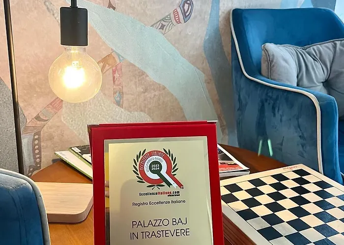 בית הארחה Palazzo Baj In Trastevere רומא