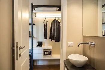 Palazzo Baj In Trastevere Konukevi 4*